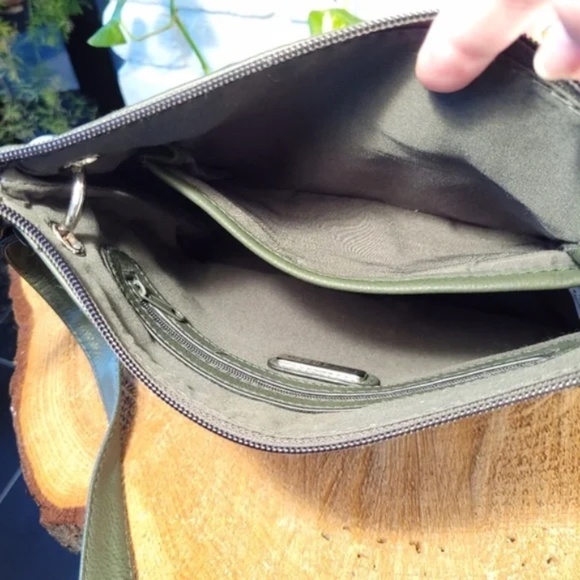 Rosetti Moss Green Crossbody - Picture 14 of 15